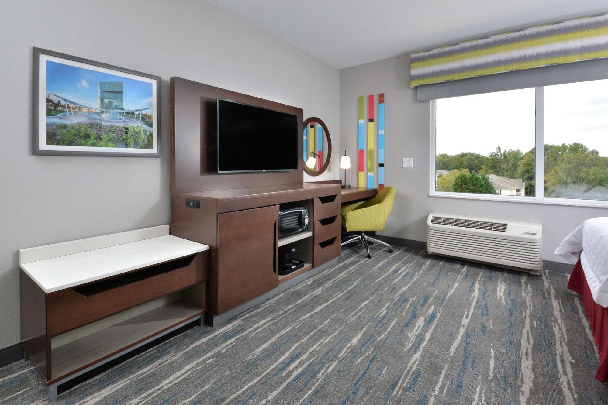 Hampton Inn&Suites Charlotte Northlake Exterior foto